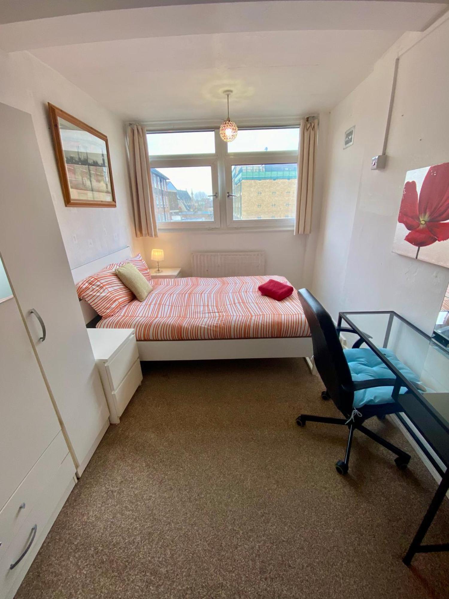 Cosy 3 Bed Apt, Old Truman Brewery! Brick Lane, London, E1 Exterior photo